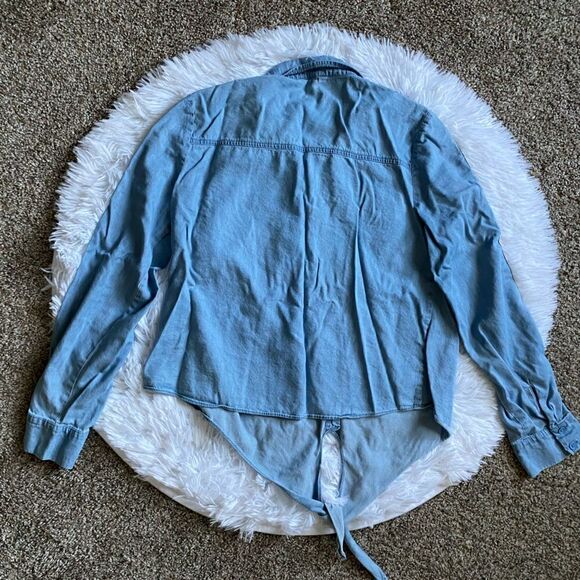 Guess Button Front Top Tie Bottom Womens Size Small - Picture 2 of 9